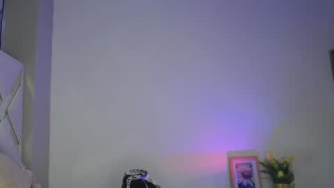 Snapshot of miel_alisha chatting on July 2026 12:42:02 PM miel online show from July 2026 12:42:02 PM