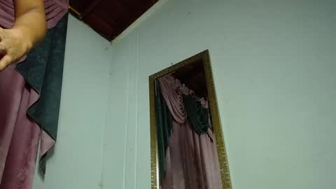 mielsquirt online show from February 2025 08:42:01 AM