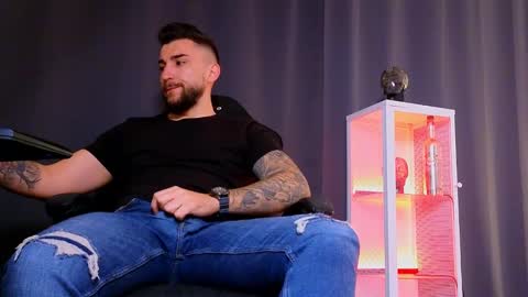 MightyAaron online show from February 2025 07:26:01 AM