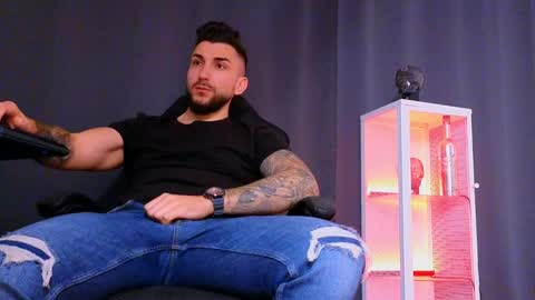 MightyAaron online show from February 2025 10:31:01 AM