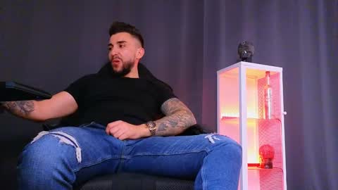 MightyAaron online show from February 2025 12:01:02 PM