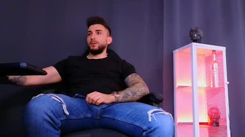 MightyAaron online show from March 2025 09:10:02 AM