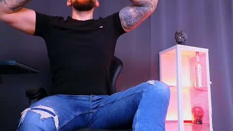 MightyAaron online show from March 2025 02:38:02 AM