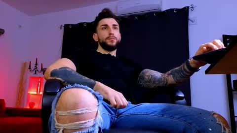 MightyAaron online show from February 2026 04:03:02 PM