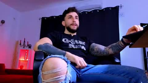 MightyAaron online show from February 2026 12:01:02 PM