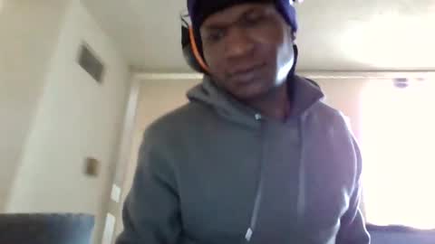 Mightymandingo online show from April 2026 12:08:02 PM