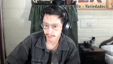 Snapshot of miguel__98 chatting on July 2026 10:41:01 AM Miguel Independent Model online show from July 2026 10:41:01 AM