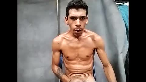 Snapshot of miguel_angelxxx chatting on January 2026 05:27:02 PM miguel online show from January 2026 05:27:02 PM