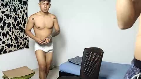 Miguel Angel Santos online show from April 2026 06:11:02 AM