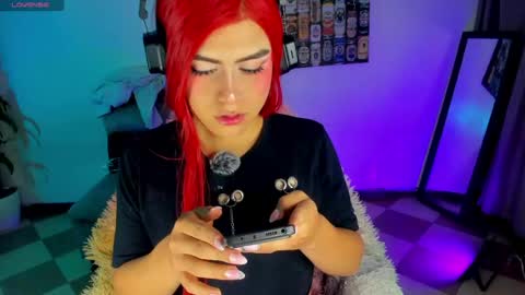 Snapshot of mihaa_adams chatting on June 2026 02:57:01 AM MIHAA-ADAMS online show from June 2026 02:57:01 AM