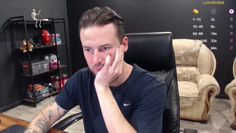 Misha Winchester online show from November 2025 09:20:02 AM