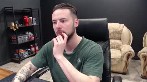 Misha Winchester online show from February 2026 09:39:02 AM