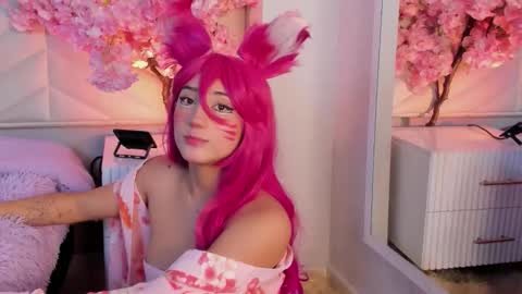   online show from October 2025 12:13:02 PM