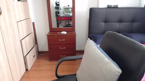  miia big1boobs online show from February 2025 03:37:02 PM