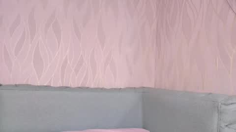 miia scoott  online show from September 2025 11:57:01 AM