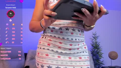 Miia 3 online show from January 2025 07:18:01 PM