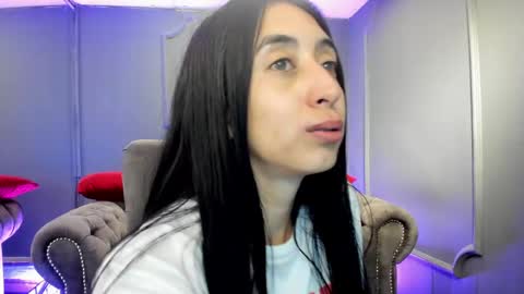 Snapshot of miilu__1 chatting on December 2024 09:40:02 AM miilu online show from December 2024 09:40:02 AM