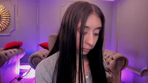 Snapshot of miilu__1 chatting on December 2024 09:40:02 AM miilu online show from December 2024 09:40:02 AM