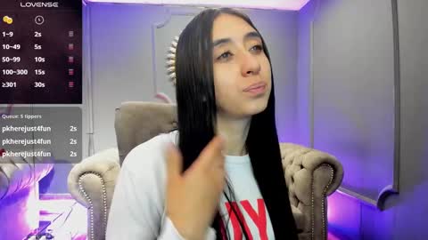 Snapshot of miilu__1 chatting on January 2025 09:27:01 AM miilu online show from January 2025 09:27:01 AM