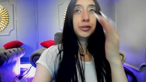 Snapshot of miilu__1 chatting on January 2025 09:35:02 AM miilu online show from January 2025 09:35:02 AM