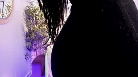 Snapshot of miilu__1 chatting on February 2025 07:12:02 AM miilu online show from February 2025 07:12:02 AM