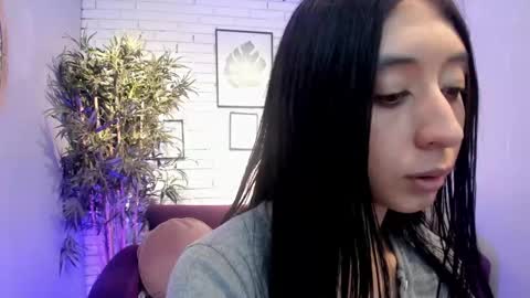 Snapshot of miilu__1 chatting on February 2025 06:28:01 AM miilu online show from February 2025 06:28:01 AM