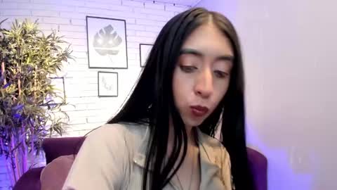 Snapshot of miilu__1 chatting on March 2025 03:44:01 AM miilu online show from March 2025 03:44:01 AM