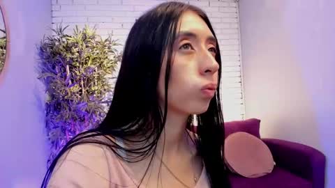 Snapshot of miilu__1 chatting on March 2025 09:25:02 AM miilu online show from March 2025 09:25:02 AM