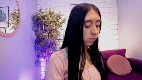 Snapshot of miilu__1 chatting on March 2025 12:30:02 PM miilu online show from March 2025 12:30:02 PM