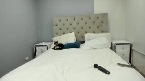 Snapshot of miiss_samantha chatting on November 2025 10:42:02 PM miiss_samantha online show from November 2025 10:42:02 PM