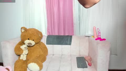 Snapshot of miissy__ chatting on May 2026 07:50:02 AM miissy__ online show from May 2026 07:50:02 AM