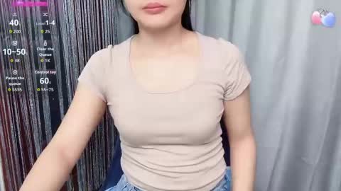Snapshot of miixuuee chatting on April 2026 01:19:02 AM Ema online show from April 2026 01:19:02 AM