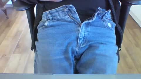 mik online show from March 2025 01:50:02 PM