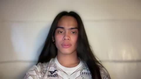Snapshot of mika_pedersen chatting on May 2026 02:40:02 AM mika_pedersen online show from May 2026 02:40:02 AM