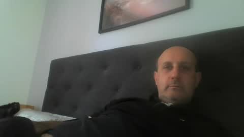 Snapshot of mikael_r52 chatting on May 2026 12:13:01 PM mikael_r52 online show from May 2026 12:13:01 PM