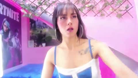 mikaela303av online show from October 2025 04:25:02 AM