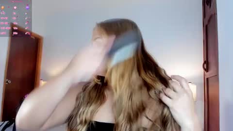 Mikaela blondie bigass online show from January 2026 12:43:01 PM