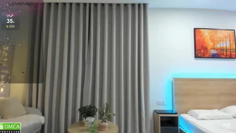 Miko now i live in Vietnam online show from March 2025 12:55:01 PM