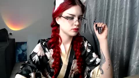 Snapshot of mikasawaifu chatting on February 2025 12:16:01 AM MikasaWaifu online show from February 2025 12:16:01 AM