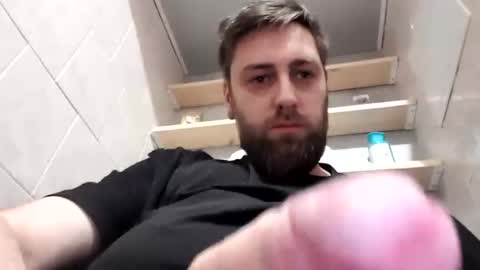 Snapshot of mikavfr chatting on January 2025 07:10:02 PM Mika online show from January 2025 07:10:02 PM