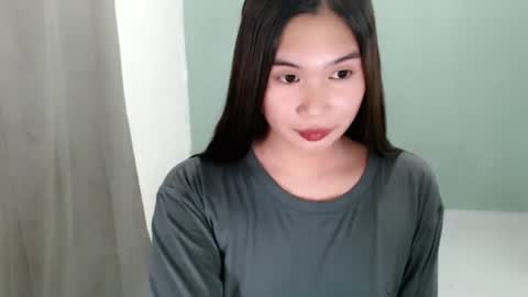 Kyla online show from October 2025 05:32:02 PM