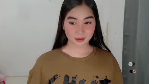 Kyla online show from October 2025 08:57:02 AM