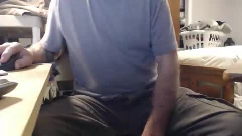 mike694fun online show from February 2026 05:47:02 PM