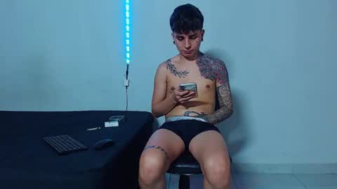 Mike IMDEPENDIENT MODEL online show from November 2025 02:17:02 AM