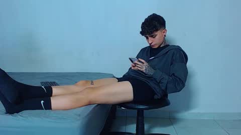 Mike IMDEPENDIENT MODEL online show from January 2026 04:50:02 AM