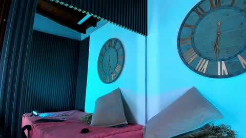 Mike 0233 online show from February 2025 06:48:01 AM