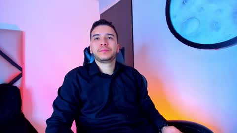 Mike  online show from November 2025 11:54:02 AM