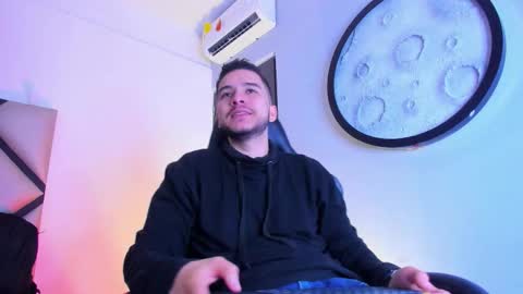 Snapshot of mike_256 chatting on February 2026 11:50:01 AM Mike online show from February 2026 11:50:01 AM