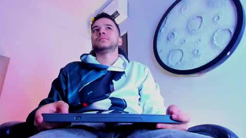 Snapshot of mike_256 chatting on February 2026 11:44:02 AM Mike online show from February 2026 11:44:02 AM