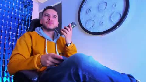 Snapshot of mike_256 chatting on February 2026 11:55:01 AM Mike online show from February 2026 11:55:01 AM